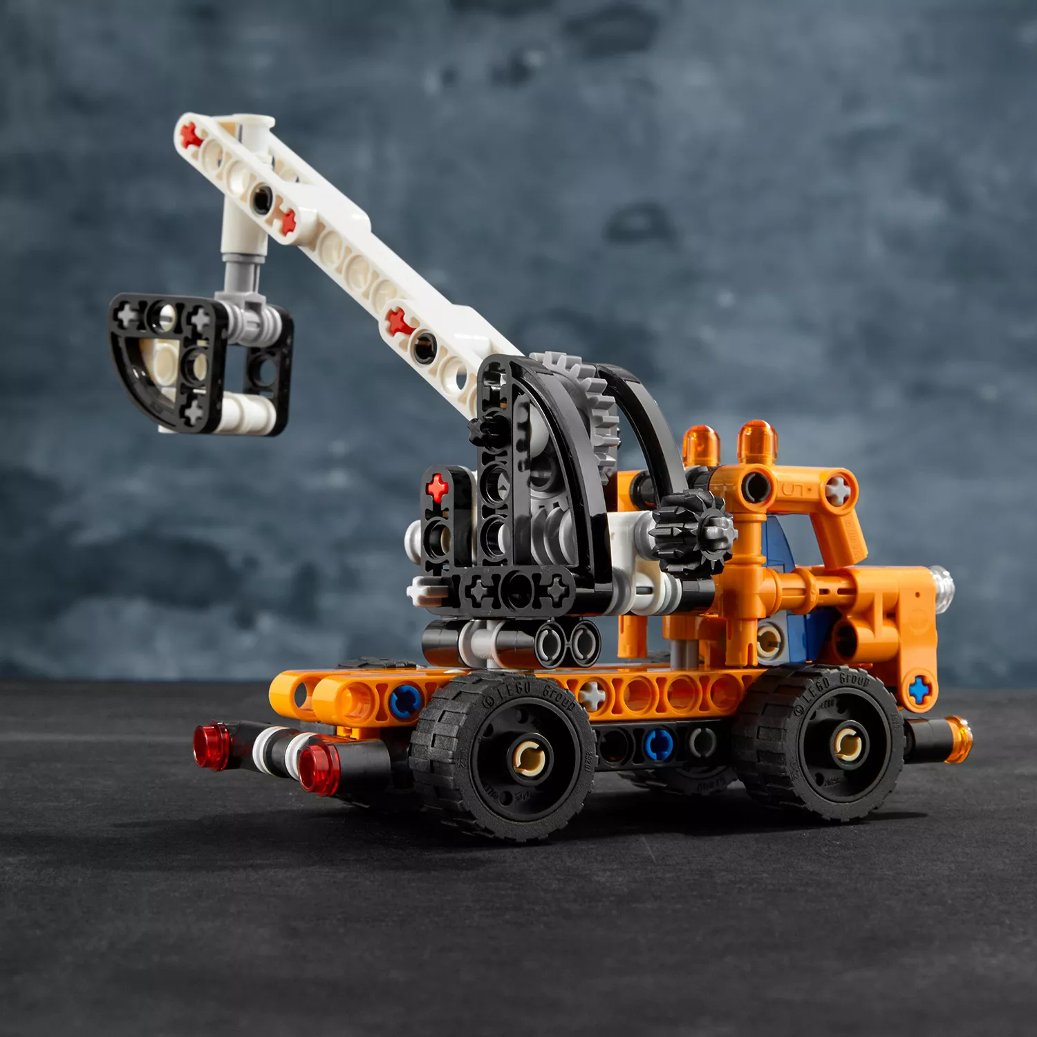 LEGO Technic Hubarbeitsbühne